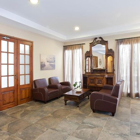 Achillion Hotel Rhodes City エクステリア 写真