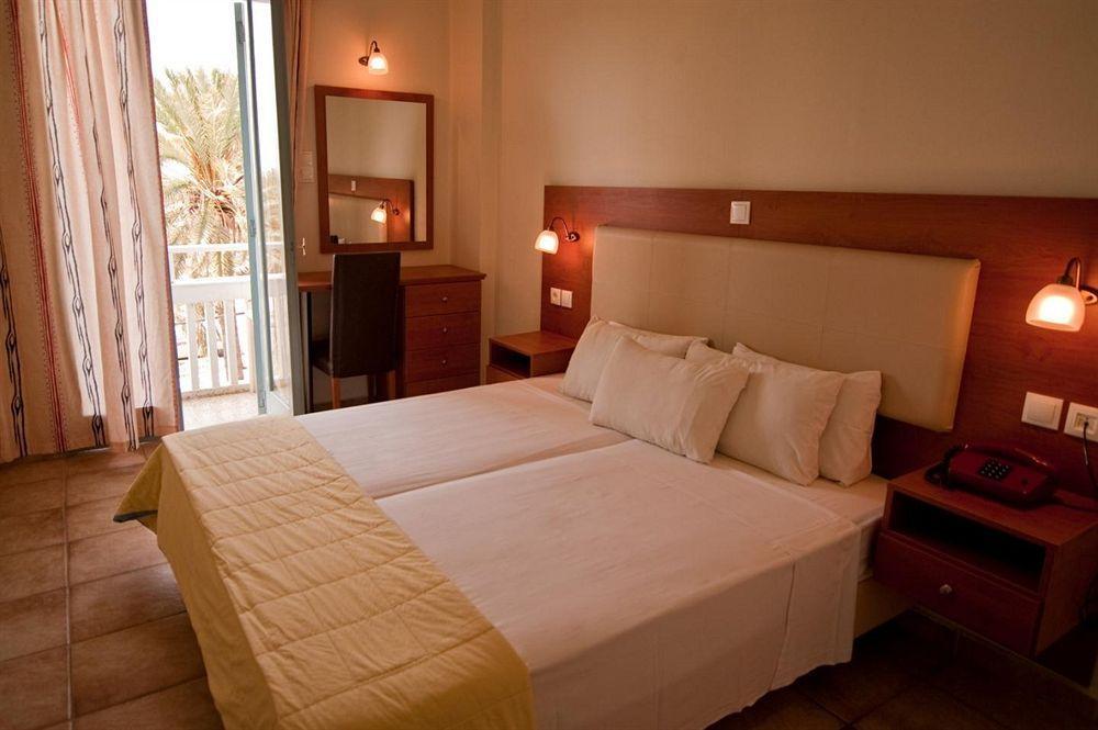 Achillion Hotel Rhodes City エクステリア 写真