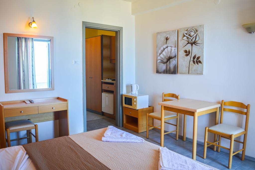 Achillion Hotel Rhodes City エクステリア 写真