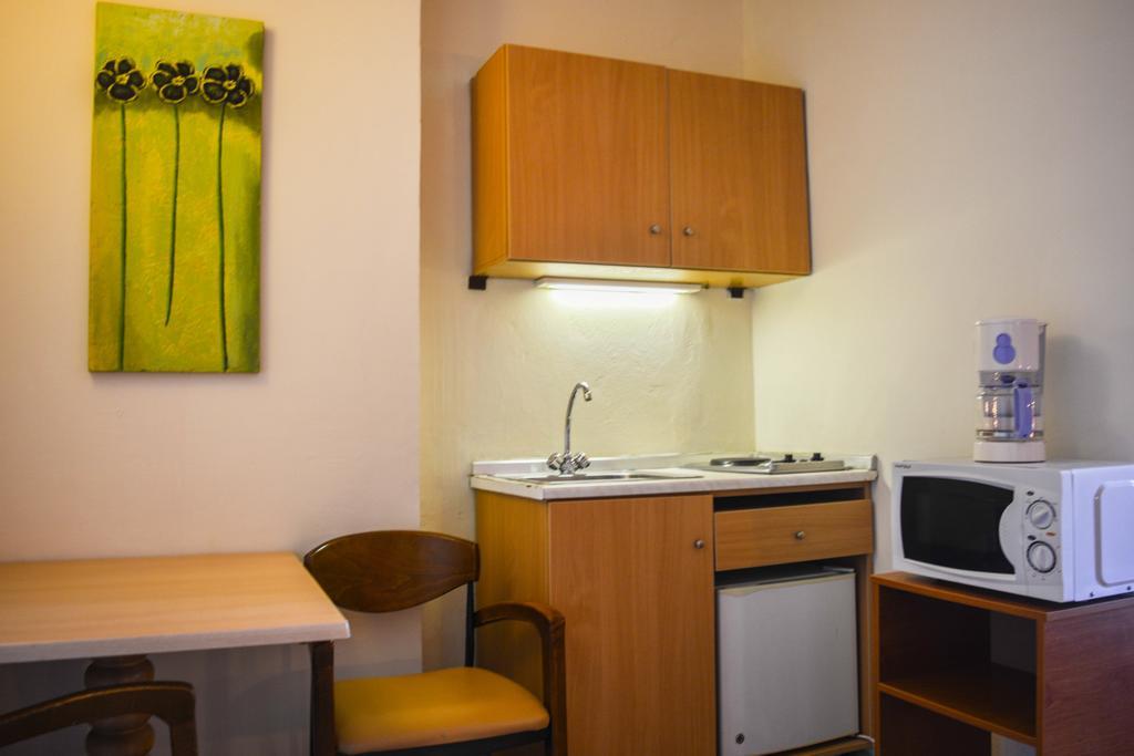 Achillion Hotel Rhodes City エクステリア 写真
