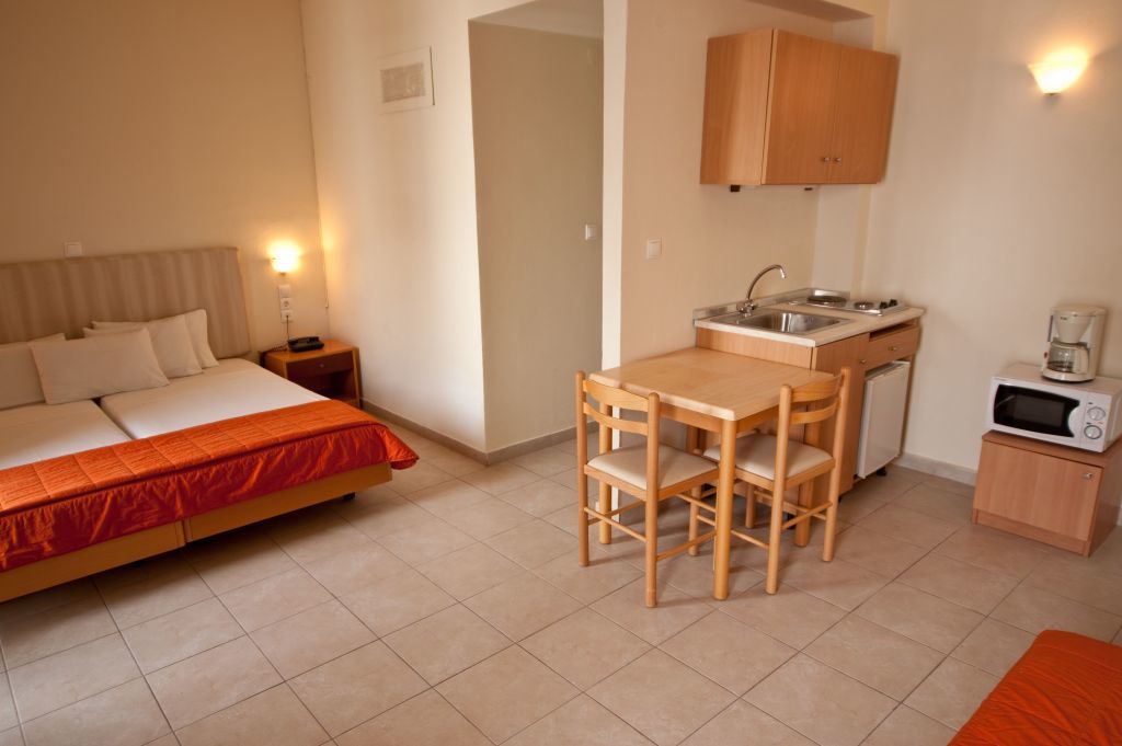 Achillion Hotel Rhodes City エクステリア 写真